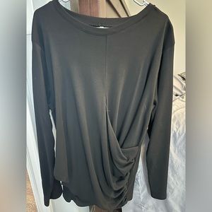 Black longsleeved top